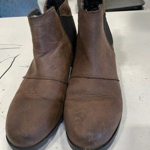 Sorel Women's Emelie Chelsea Brown Leather Ankle Boots NL2671-908 Size 9